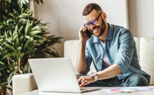 SEO Manager bei der Arbeit