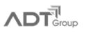 Graues Logo der ADT Group mit fettem Text und Pfeilsymbol darüber, das Professionalität und zukunftsorientierte Steuerberatungsdienste vermittelt.